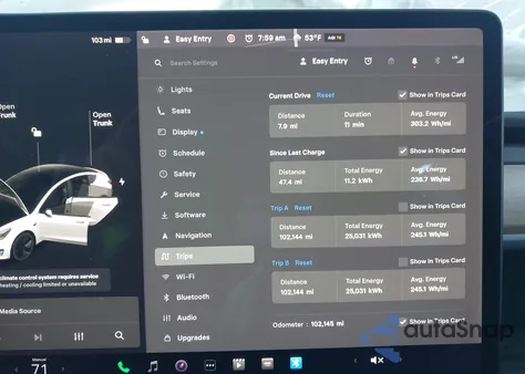 2021 Tesla Model 3 Standard Range Plus Rear-Wheel Drive z USA, uszkodzony, nr VIN 5YJ3E1EA2MF994860